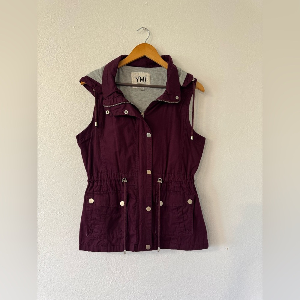 YMI Burgundy Vest, Size Medium